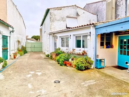 maison 5 pièces 105 m²