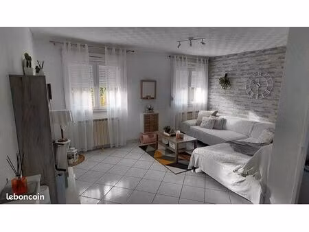 magnifique appartement t3 de 80m2