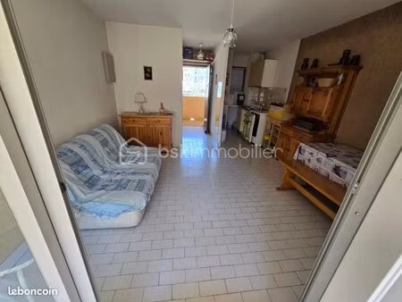 studio 1 pièce 24 m²