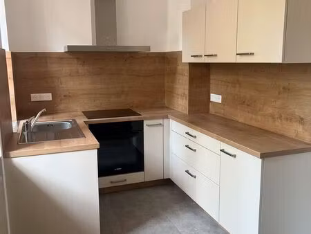 location appartement f3 79 m2