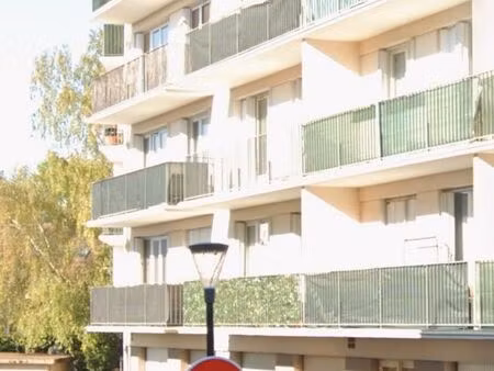 garage à louer