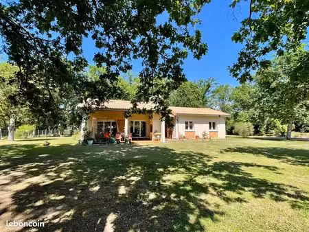 maison 4 pièces 130 m²