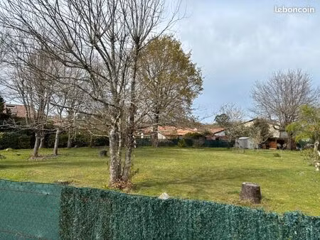 terrain 1 050 m² andernos les bains