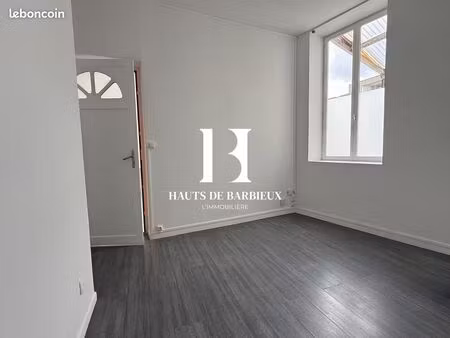 appartement 3 pièces 60 m²