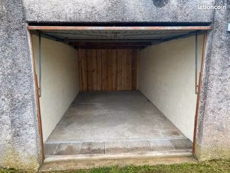 garage de 15 m² à louer mont de marsan