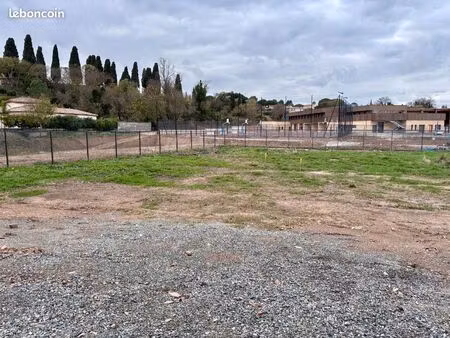 terrain 278 m² maraussan