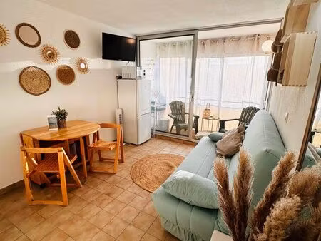 joli appartement 100m de la mer 300m village