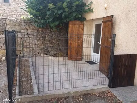 appartement f2 avec extérieur