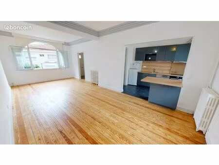 maison 6 pièces 110 m²