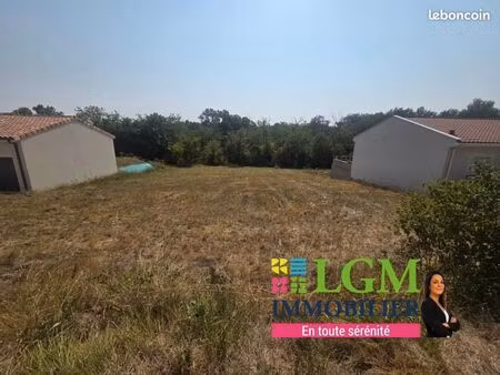 terrain 1 140 m² auriac sur vendinelle