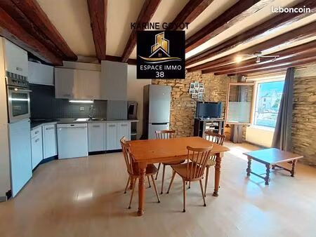 appartement 3 pièces 67 m²