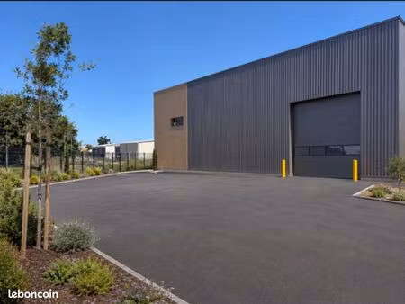 local d’activité neuf - entrepot – 138 m² + parking 500 m²