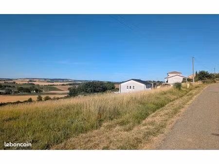 terrain 1 327 m² l isle jourdain