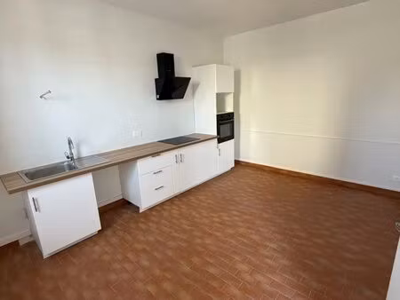 location t3 refait à neuf