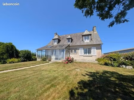 maison 6 pièces 143 m²