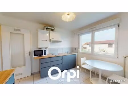 appartement 1 pièce 45 m²