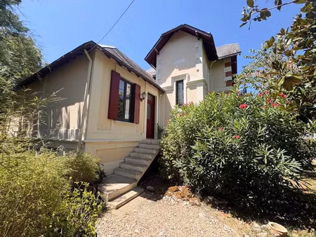 vente maison 4 pièces 108.3 m² à saujon (17600)  450 000 €