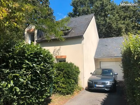 maison à louer sur vannes (3 chambres) - quartier recherché et très calme - libre au 15/10