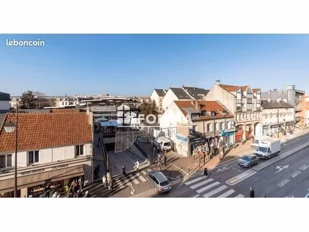 appartement 2 pièces récent en hyper centre