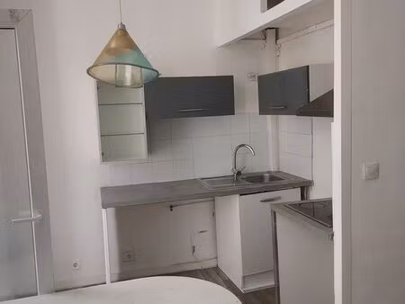 studio 29m2 hyper centre marseille uniquement avec visale
