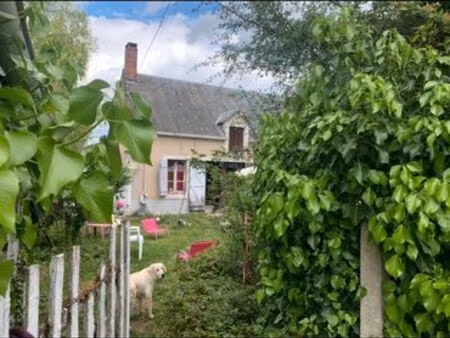 véritable havre de paix – longère isolée avec dépendances et grand terrain
