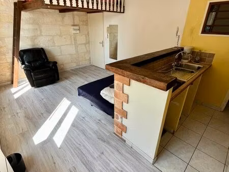 studio de caractère avec mezzanine – vue sur la garonne – lormont