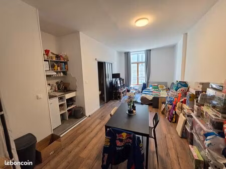 studio meublé de 23m2  toutes charges incluses