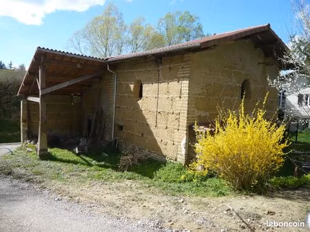 grange viabilisée de 150m² à usage d’habitation avec jardin