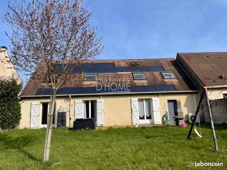 pavillon 7 pièces 137 m²