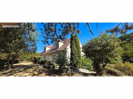 maison 7 pièces 165 m²