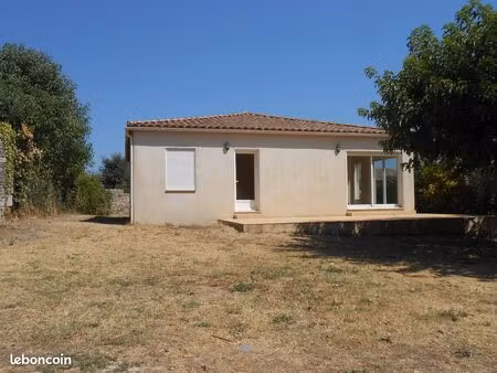 vends maison 105 m² sur terrain de 1100 m²