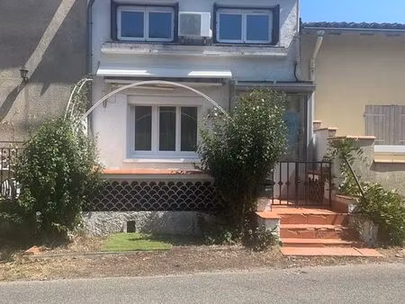 maison de village pleine de charme – 70 m² – 3 chambres – thil (31530) – 139 000