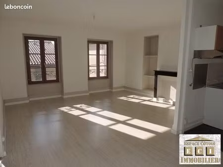 appartement 4 pièces 80 m²