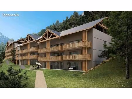 studio 1 pièce 34 m²