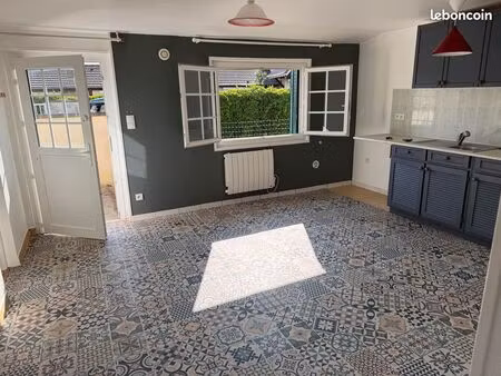 appartement 3 pièces 55 m2 2 chambres rez-de-chaussée sans voisin au-dessus