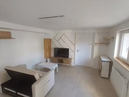 appartement t2 de 32m2  au rdc à louer dans un petit collectif de 3 logements
