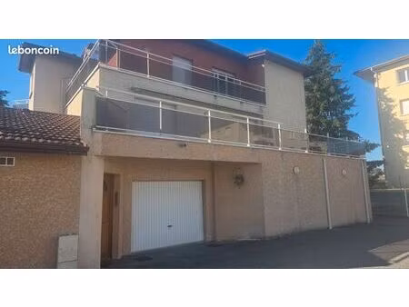 appartement 80m2 garage terrasse
