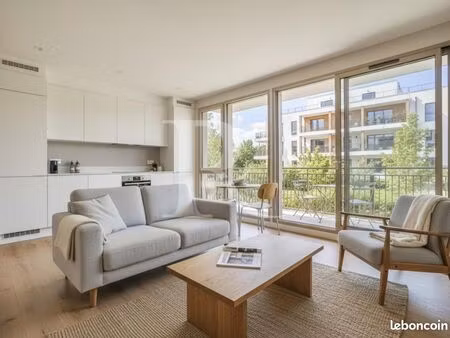 appartement 4 pièces 84 m²