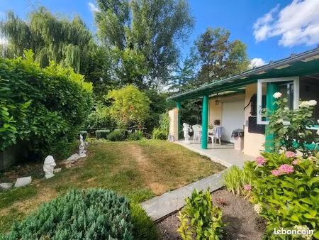 pavillon 5 pièces 140 m²