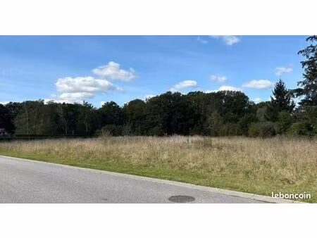 terrain 576 m² behoust