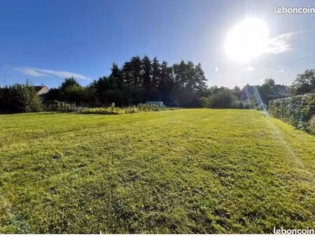 terrain 1 450 m² dury