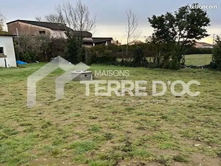 terrain 590 m² plaisance du touch