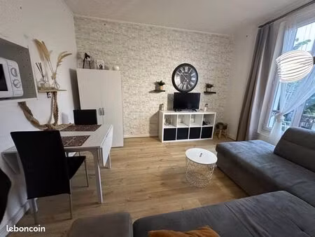 studio 22m2 + parking centre-ville