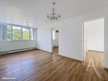 appartement 3 pièces 56 m²