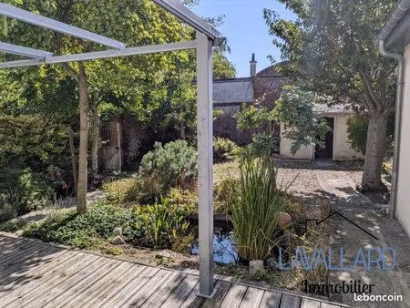 maison 7 pièces 130 m²