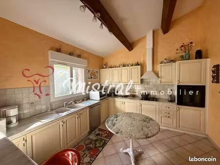 villa 5 pièces 107 m²
