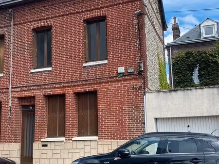 maison de ville du côté de st clément