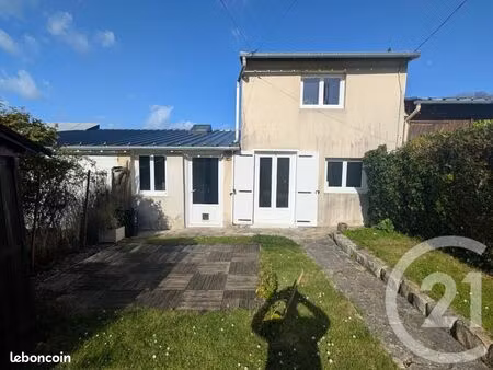 maison 2 pièces 57 m²