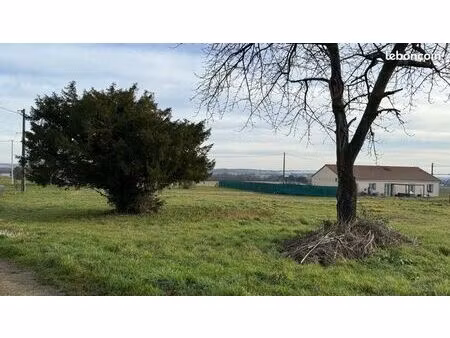 terrain constructible et agricole