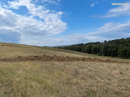 terrain 1 300 m² montfa